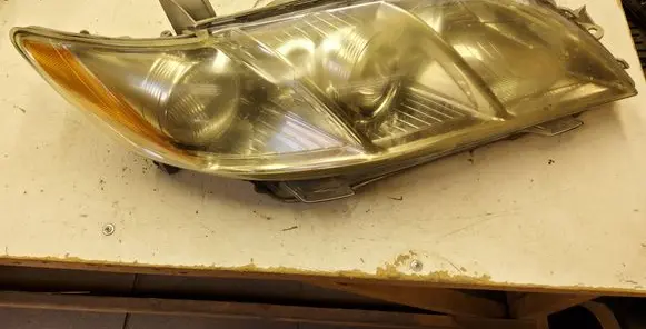 Toyota Camry Headlight/headlamp