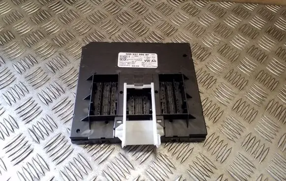 Volkswagen PASSAT B8 Comfort/convenience module 5Q0937086BF F005V01812