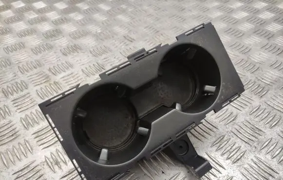 Volkswagen Golf VII Cup holder 