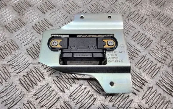 BMW 1 E81 E87 ESP acceleration yaw rate sensor 6762769 10170103253 SC300C020121