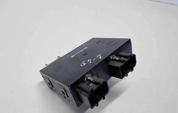 Volkswagen Golf IV Comfort/convenience module 1J0959799AH