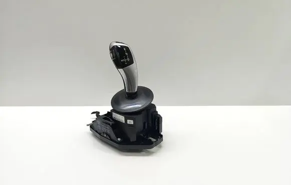 BMW 5 E60 E61 Gear shifter/selector 7577598 757759801 9165669