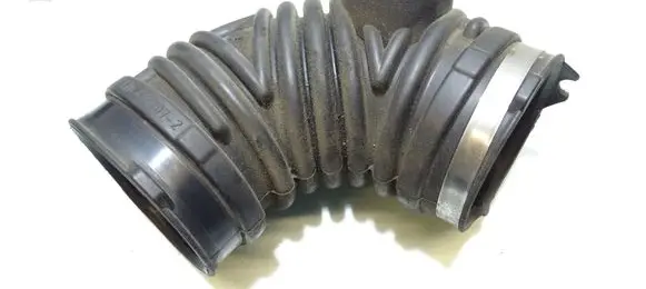 Opel Astra J Air intake hose/pipe 13256856