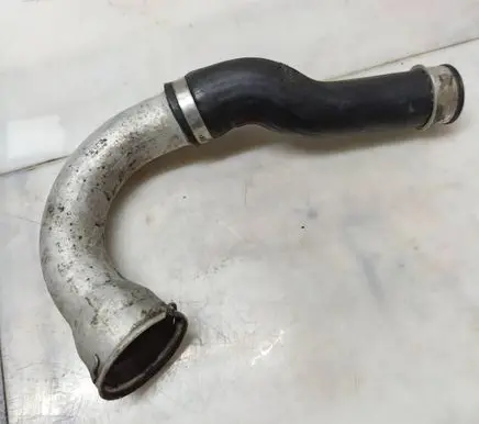 Volkswagen Transporter - Caravelle T5 Intercooler hose/pipe 7H0145762E