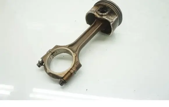 Opel Meriva B Piston with connecting rod 