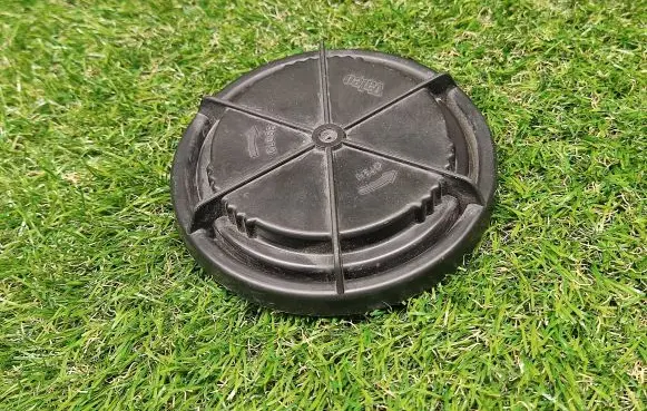 Headlight/headlamp dust cover
