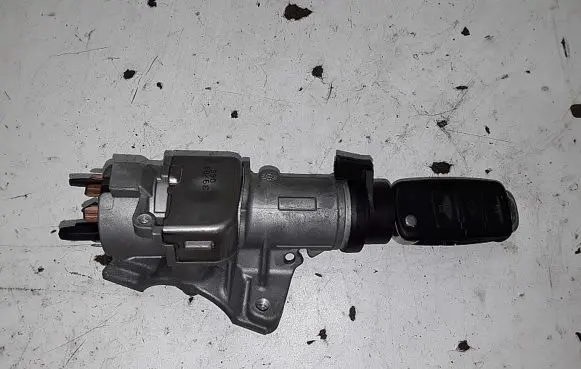 Skoda Superb B5 (3U) Ignition lock 4B0905851G