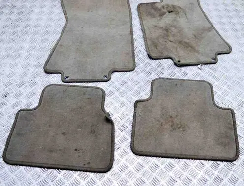Toyota Land Cruiser (J120) Car floor mat set EAMFA