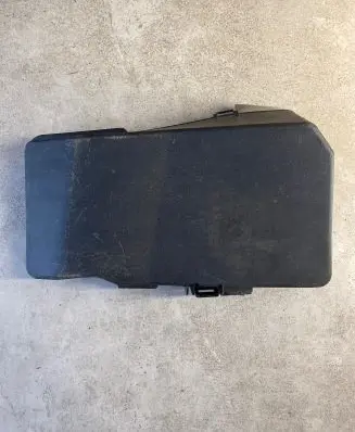 Mazda 6 Fuse box cover GDL166760