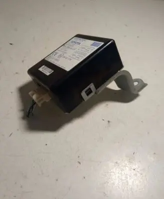 Toyota Corolla Verso AR10 Door control unit/module 897410F010 61B168000 10R021776