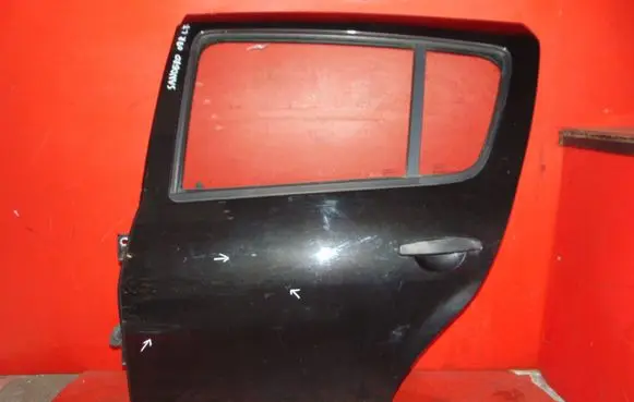 Dacia Sandero Rear door NV676