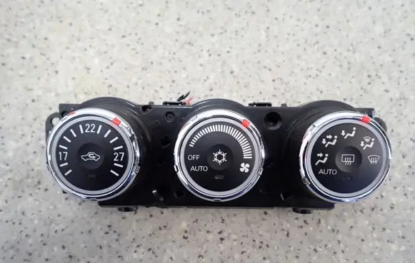 Mitsubishi Outlander Other switches/knobs/shifts 7820A115XC