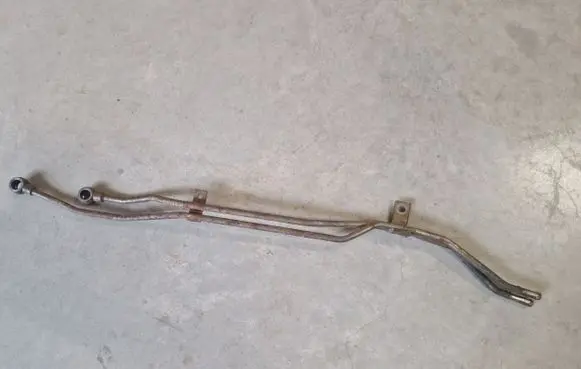 Mitsubishi L200 Gearbox oil cooler pipe/hose 