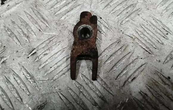 Citroen C3 Aircross Fuel Injector clamp holder