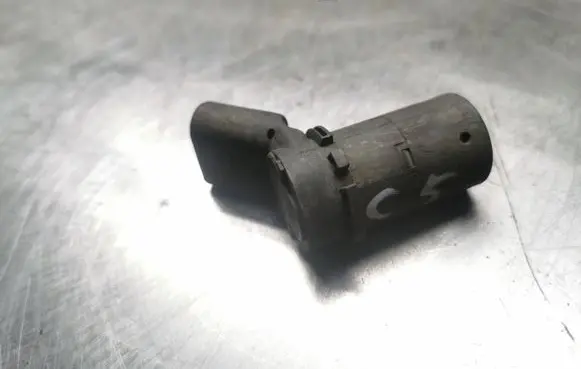 Audi A6 S6 C5 4B Parking PDC sensor 4B0919275B