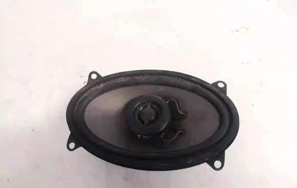 Volkswagen PASSAT B4 Front door speaker