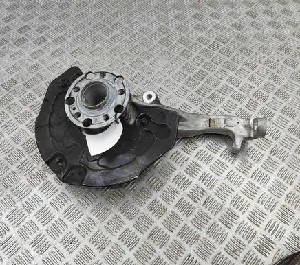 Mercedes-Benz C W206 Front wheel hub A2233340200 A0004216900