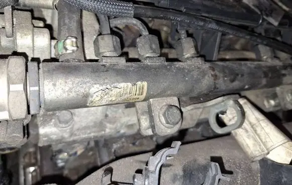 Ford Ka Fuel main line pipe 0281002507