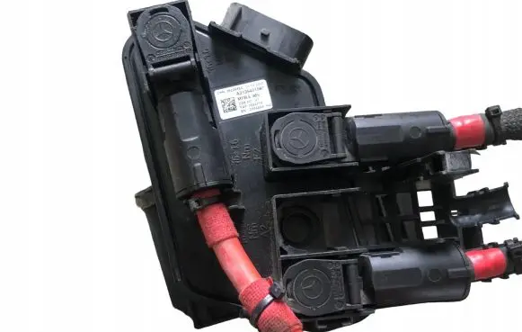 Mercedes-Benz E W213 Fuse module A2135401587