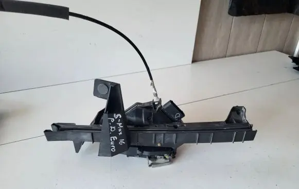 Ford S-MAX Front door lock EM2AU21812BD