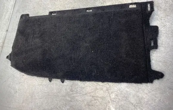 Volvo XC90 Centre console side trim rear 31389617
