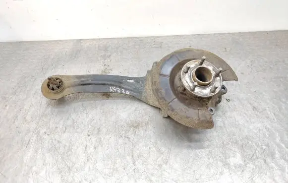 Ford Focus Rear wheel hub spindle/knuckle E14139KH0685 EJ78382