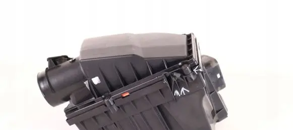 Volvo XC90 Air filter box
