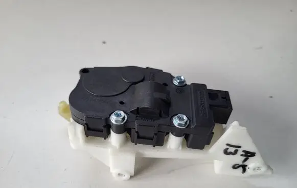 Audi S5 Facelift A/C air flow flap actuator/motor EFB43004042013