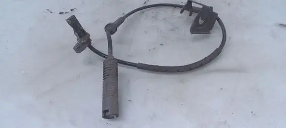BMW 3 E90 E91 ABS brake wheel speed sensor 6762465