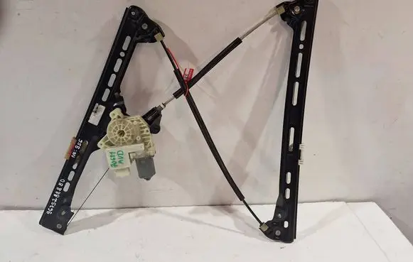 Citroen C4 Grand Picasso Front door electric window regulator 9675288880