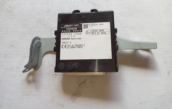 Toyota Highlander XU40 Keyless (KESSY) go control unit/module 8999048040 2325003388