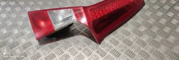 Volvo V70 Tailgate rear/tail lights 164398