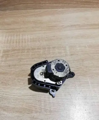 Renault Laguna I Air flap motor/actuator 9094802545