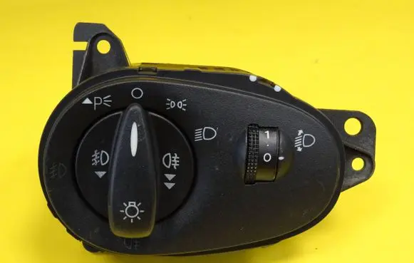 Ford Focus Light switch 2M5T13A024EA