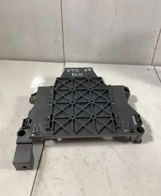 Volvo V70 Other engine bay part 6G9N17108A