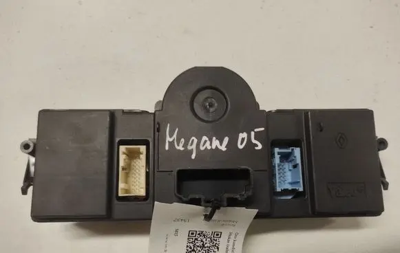 Renault Megane I Climate control unit 69340005 8200070752