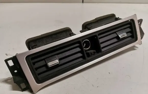 Ford Mustang V Dash center air vent grill AR3319C681A