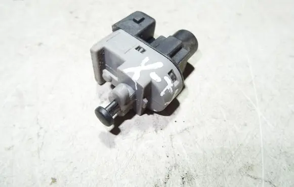 Jaguar X-Type Brake pedal sensor switch 1S7T13480AA