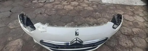 Citroen DS5 Front bumper