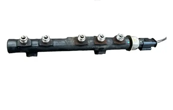 Fuel main line pipe