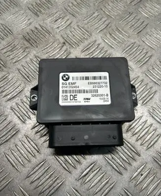 BMW 5 F10 F11 Hand brake control module 6863277