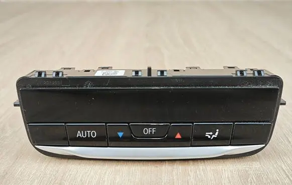 BMW 4 G22 G23 G24 G26 Climate control unit 5A3BBF4