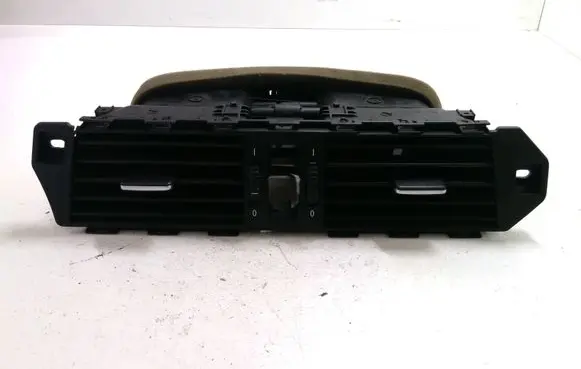 BMW 5 E60 E61 Dash center air vent grill 7009275