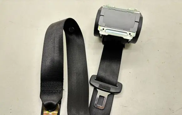 Audi A6 S6 C6 4F Rear seatbelt 4F0857805E