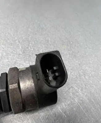 Volkswagen Touareg I Fuel main line pipe 059130090AG
