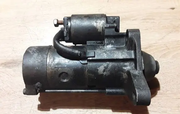 Mazda 6 Starter motor M002T88671