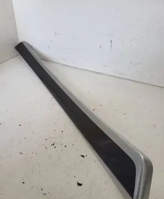 BMW 5 F10 F11 Front door trim bar 9171782