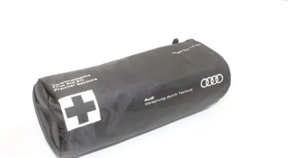 Audi Q4 Sportback e-tron First aid kit 8P0860282Q