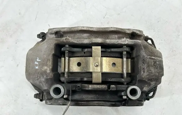 Maserati Ghibli Front brake caliper 670030943