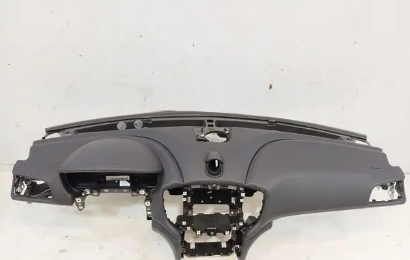 Maserati Ghibli Dashboard